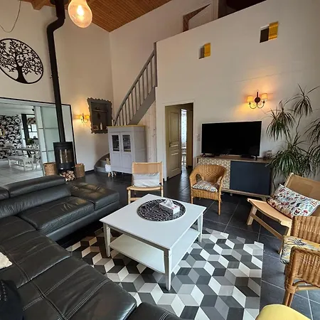 Maison Spacieuse Proche Plages - 12 Pers. - Fr-1-426-614 * Challans