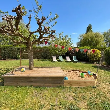 Holiday home Maison Spacieuse Proche Plages - 12 Pers. - Fr-1-426-614