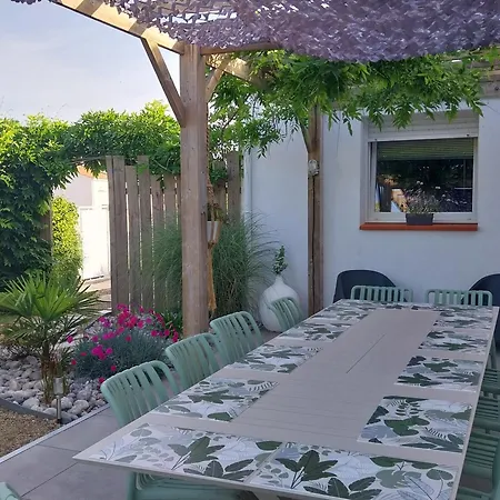 Holiday home Maison Spacieuse Proche Plages - 12 Pers. - Fr-1-426-614 Challans